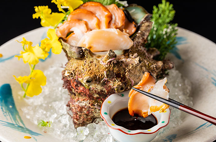 サザエお造り特製肝醤油