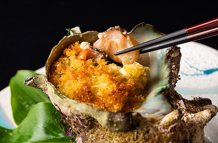 サザエ エスカルゴバター香味焼き