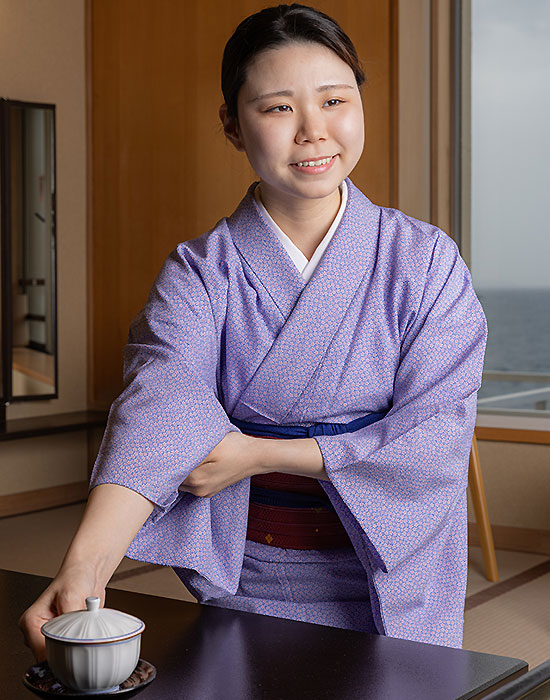 客室係 朱莉